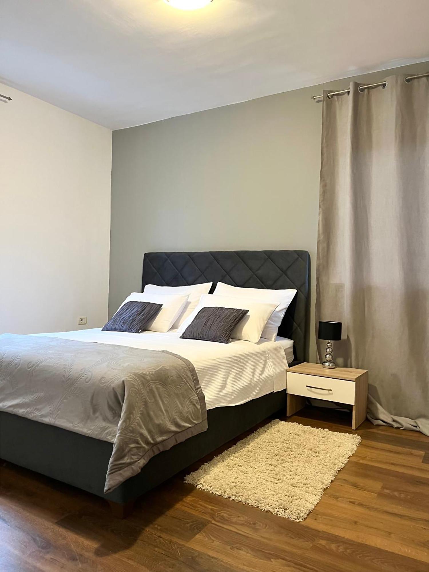 Apartment Domus Lauri Umag Ngoại thất bức ảnh