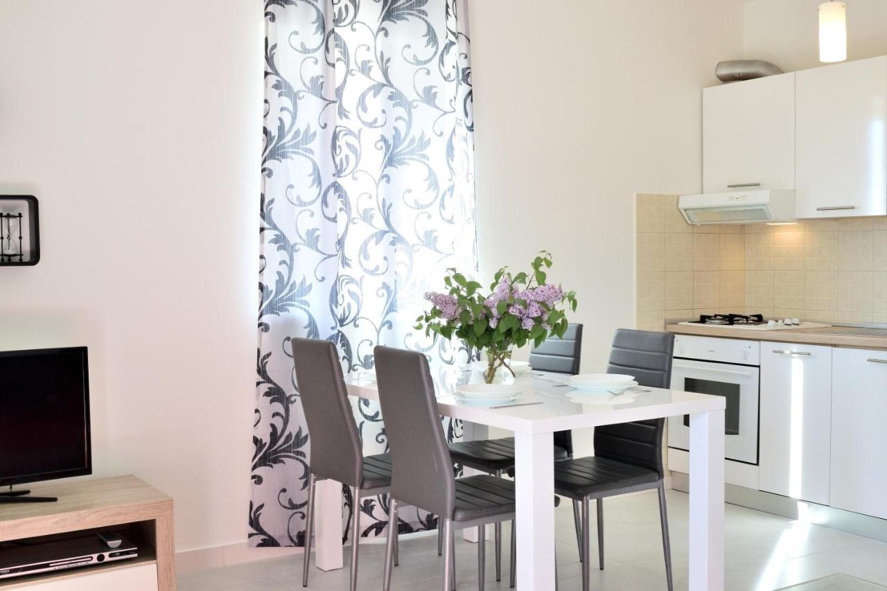 Apartment Domus Lauri Umag Ngoại thất bức ảnh
